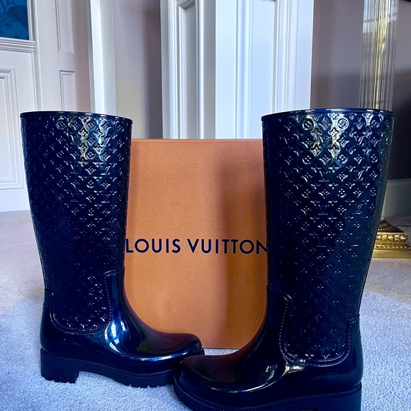Louis Vuitton Rubber Boots, 38, Black Monogram - Picture 4 of 14